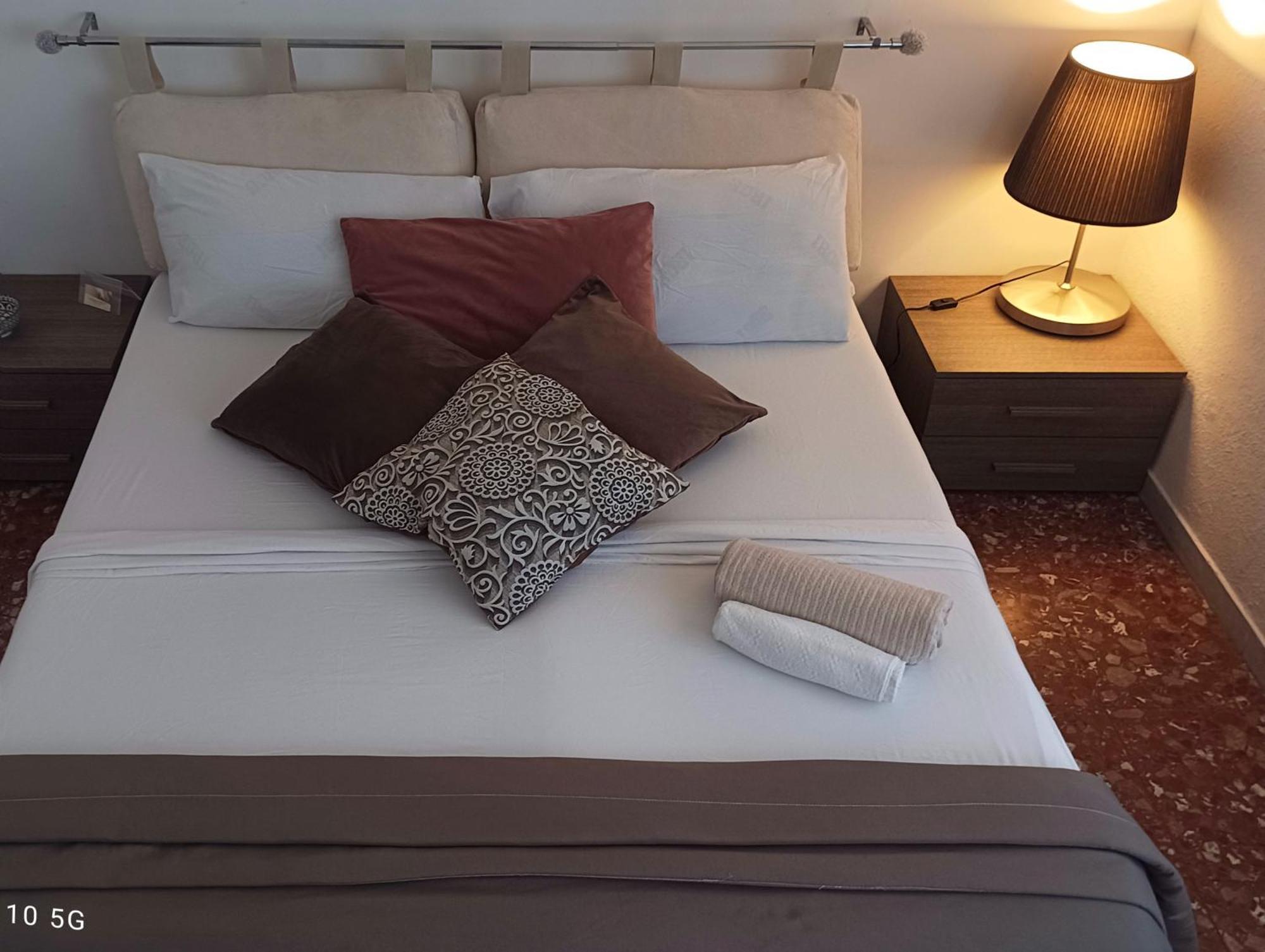 "Vacanze Romane" Stazione Tiburtina, Appartamento Tre Camere Da Letto 5 Posti Letto Exterior photo