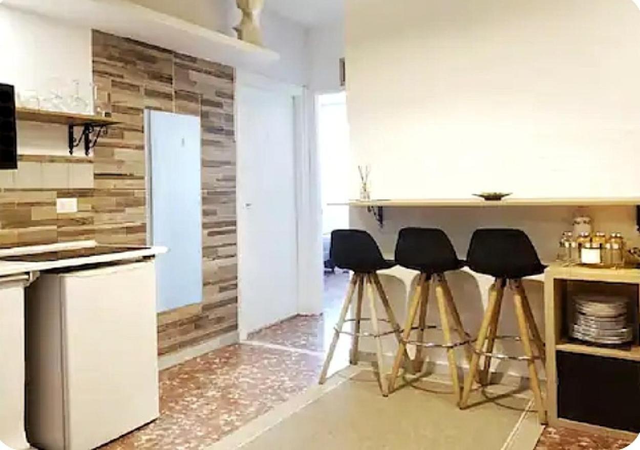 "Vacanze Romane" Stazione Tiburtina, Appartamento Tre Camere Da Letto 5 Posti Letto Exterior photo